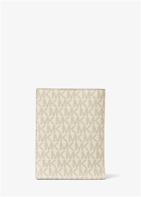 michael kors bedford travel passport|Bedford Travel Medium Logo Stripe Passport Wallet .